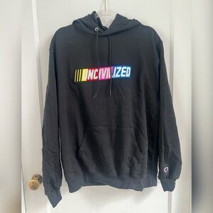 UNCIVILIZED "DAYTONA
500" CHAMPION BLACK
HOODIE SIZE L LIKE NEW